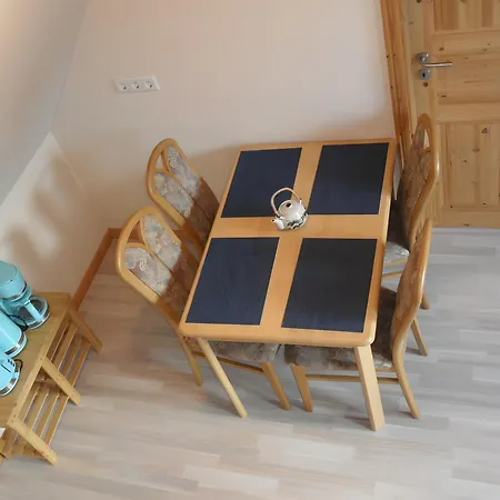 Hattersbuellhallig